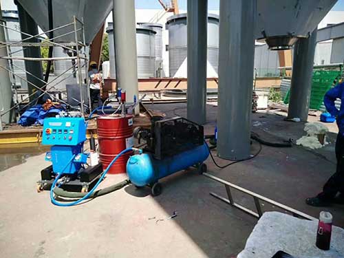聚脲噴涂機(jī)價(jià)格一臺賣多少錢(圖1) 聚脲噴涂機(jī)價(jià)格一臺賣多少錢